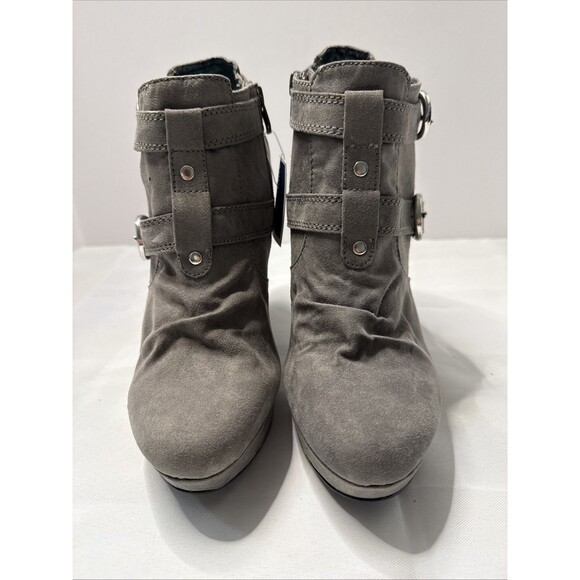 GUESS Ankle Boots Grey Suede Double Buckle Zip Up Size 8.5 Women's - Picture 1 of 6
